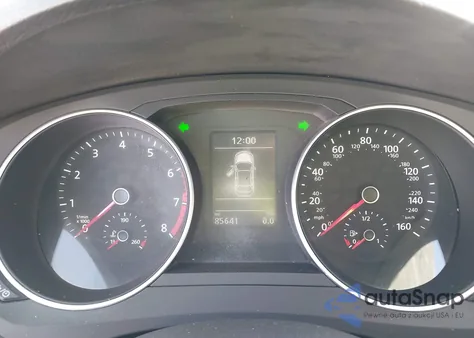 2017 Volkswagen Jetta 1.4T Se z USA, uszkodzony, nr VIN 3VWDB7AJ3HM309494